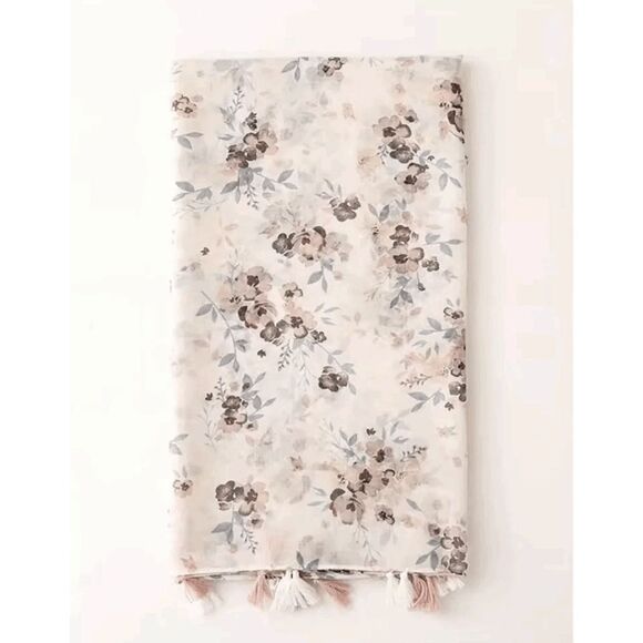 2/$30 Ladies Gorgeous Floral Scarf - Picture 1 of 7